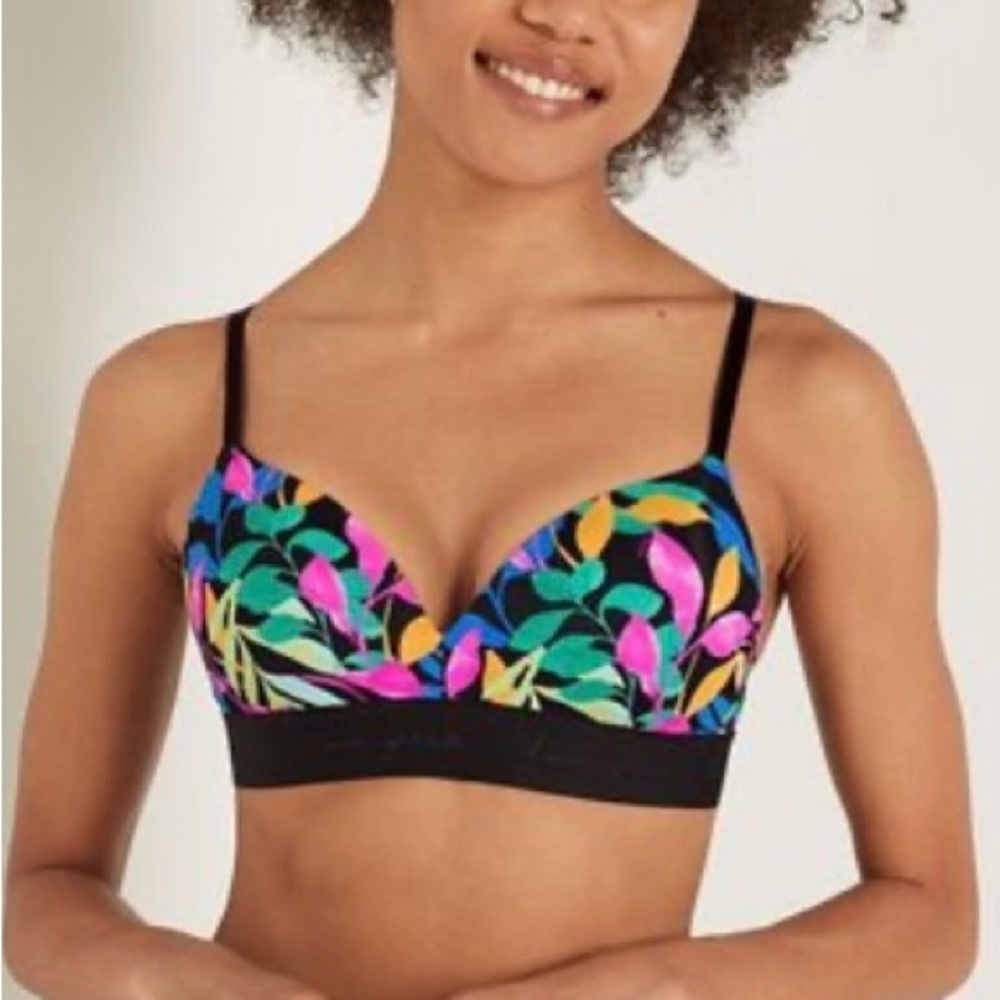 Victorias Secret PINK Leaf Print Wear Everywhere Wireless Lightly Lined Bra